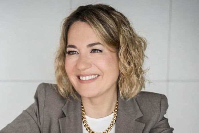María José Vacas, fundadora de Maco&Co, columna de opinión en Top Comunicación sobre cómo sintetiza la IA la marca